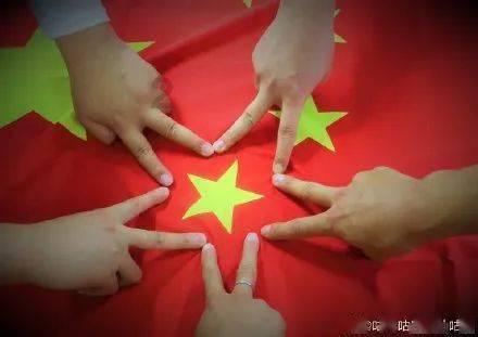 小猫钓鱼游戏龙王版有船